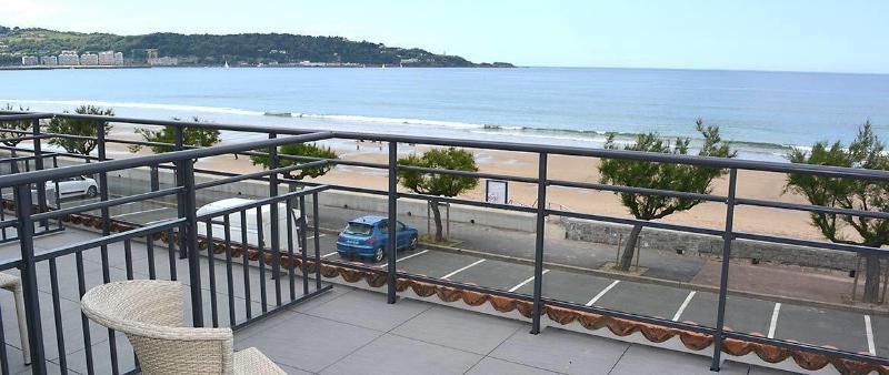 Hotel Valencia Hendaye Exterior photo